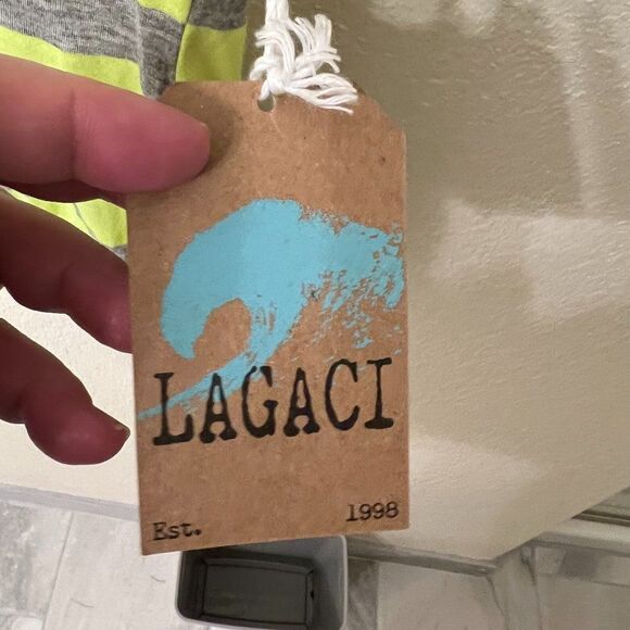 Lagaci Nassau Bahamas Short Sleeve T-Shirt Size Large NWT - Picture 3 of 7